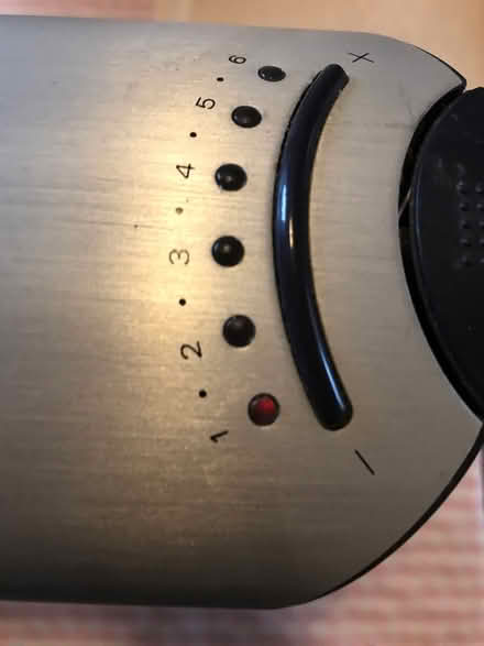 Photo of free Siemens toaster (Off Woodbridge road IP4) #2