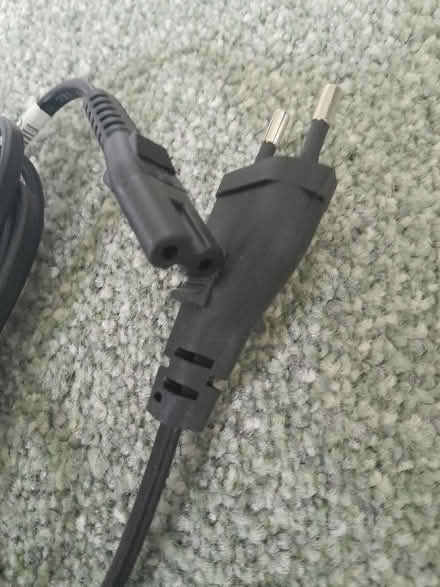 Photo of free European cable (Smiths Estate OX28) #1
