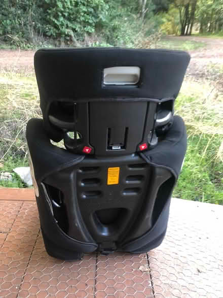 Photo of free Kids car seat Graco (Edinburgh EH13) #4