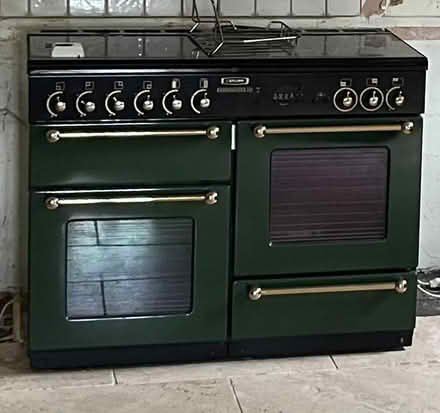 Photo of free Green Rangmaster gas oven with gas hob with hinged glass top (Saint Giles Hill SO23) #1