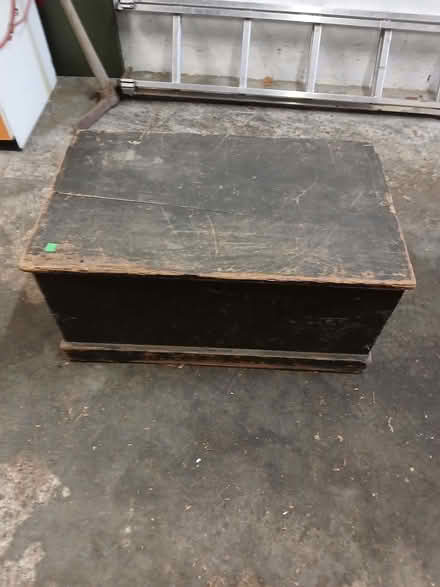 Photo of free Old Blanket Store Box (Hertford SG13) #1