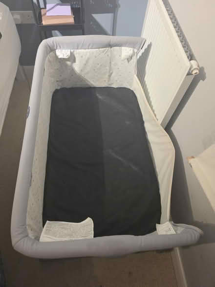 Photo of free Rocking chair and baby next to me (Kempston , bedford MK42) #1