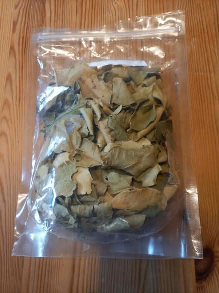 Photo of free Dried lime kaffir leaves (S12 Gleadless) #1