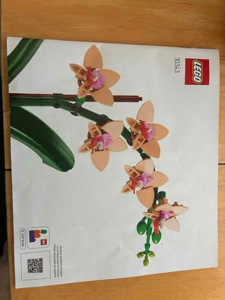 Photo of free Lego flower set (Los Gatos Blvd x Lark) #1