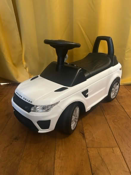 Photo of free Range rover electric toy car (Carr Bank LA7) #1
