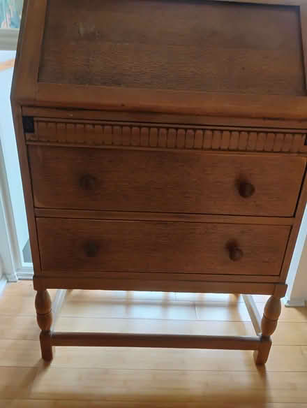 Photo of free Bureau (Northfield B31) #1