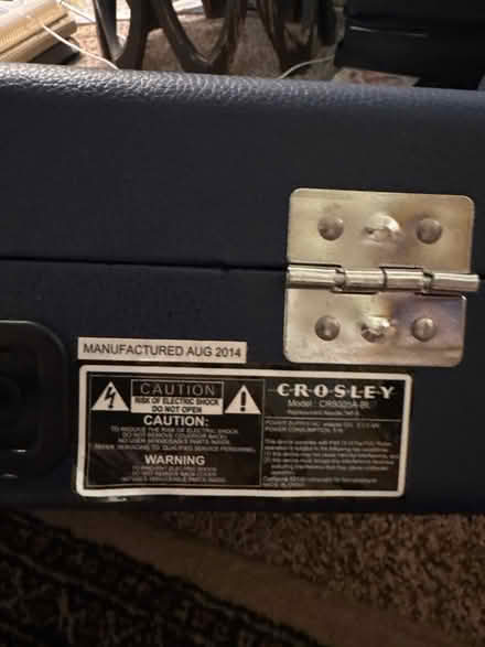 Photo of free Crosley Suitcase Turntable (West Fort Collins) #4