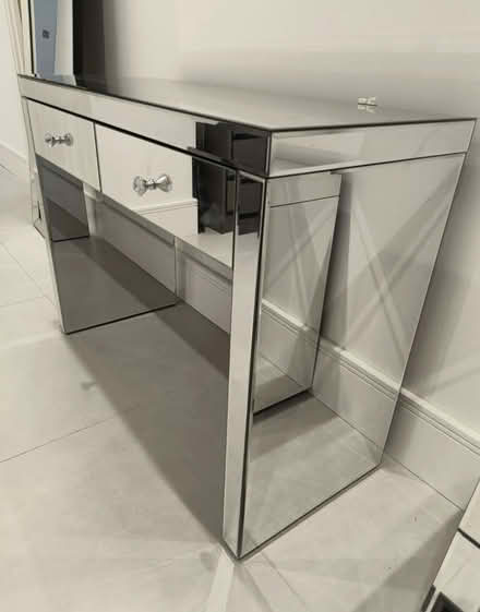 Photo of free Dressing Table - Mirrored (Green Street Green TN14) #1