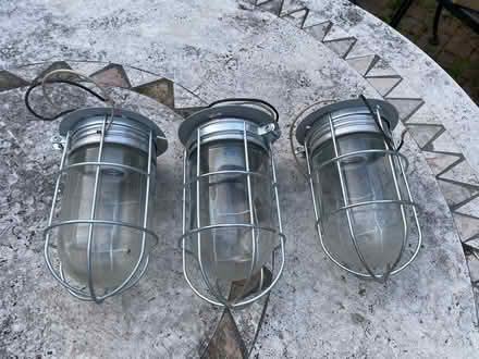 Photo of free Light Fixtures (Northeast Oak Park) #4