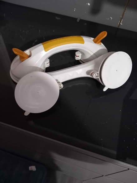Photo of free Suction grab bars (New cross SE14) #1