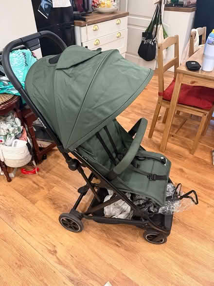 Photo of free Deryan stroller (South Norwood SE25) #2