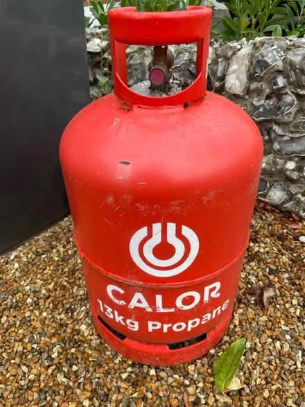 Photo of free Calor gas tank (Coulsdon CR5) #1