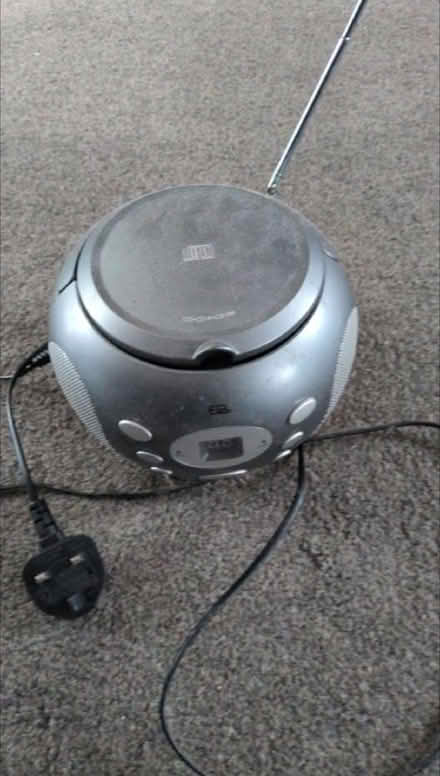 Photo of free CD Radio Player (Kempston MK42) #1