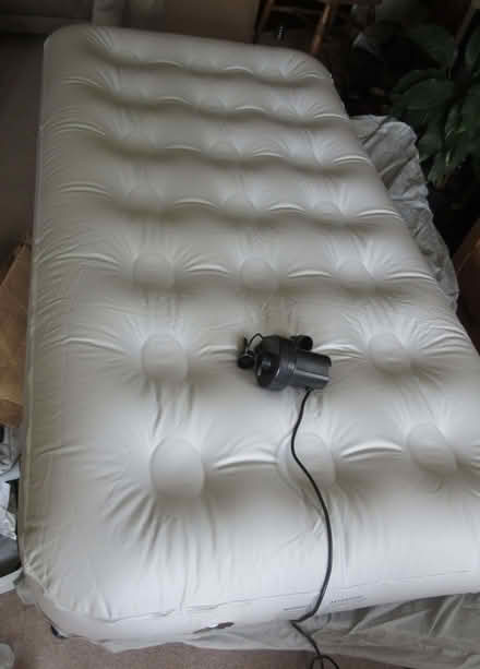 Photo of free Blow up bed with frame and electric pump (Littleover DE23) #2