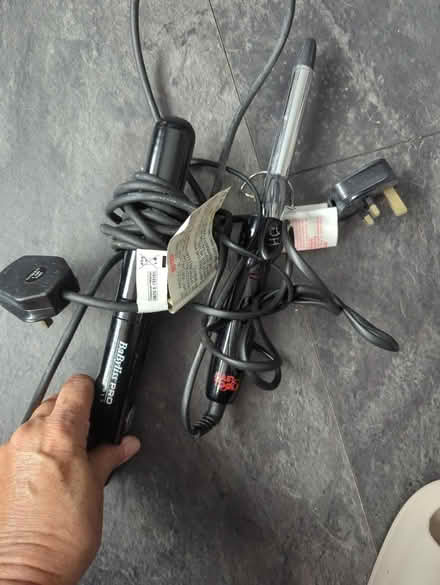 Photo of free Hair straighteners + curling tongs (Chessington KT9) #1