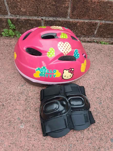 Photo of free Bicycle helmet and knee pads (Monkstown BT37) #1