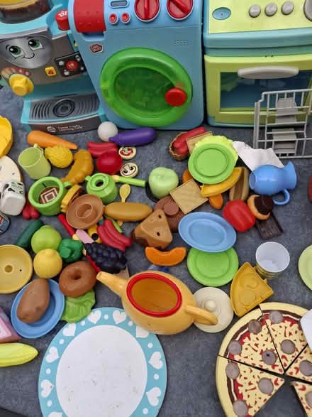 Photo of free Child's kitchen & accessories (Claydon IP6) #1