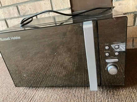 Photo of free Microwave Oven (East Kilbride G74) #1