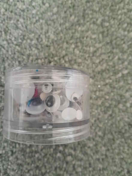 Photo of free Googly eyes (Smiths Estate OX28) #2