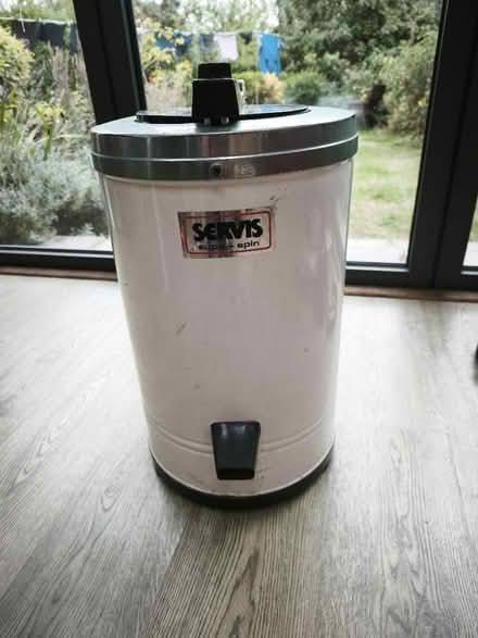 Photo of free Laundry Spinner Electric (Basford NG5 (off Perry Rd)) #1