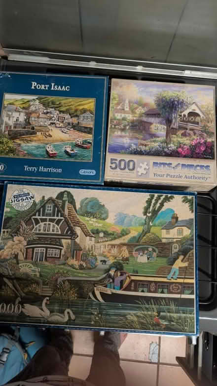 Photo of free 3 puzzles. 500 and 1000 pieces (HA6 Northwood) #1