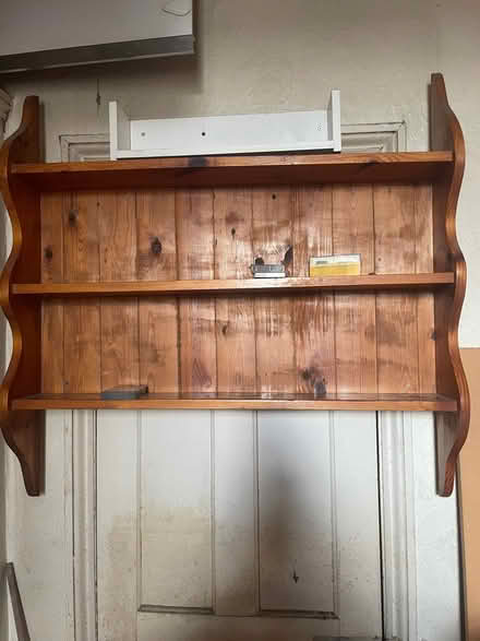 Photo of free Wall shelf (Harringay N4) #1