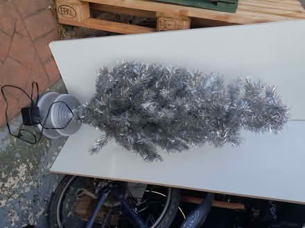 Photo of free Fibre optic Christmas tree (Chineham RG24) #1