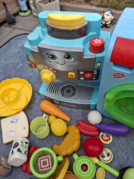 Photo of free Child's kitchen & accessories (Claydon IP6) #3