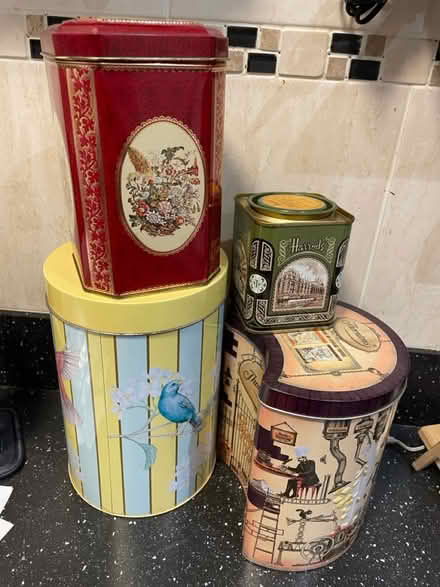 Photo of free Decorative Tins (Sole Street DA13) #1