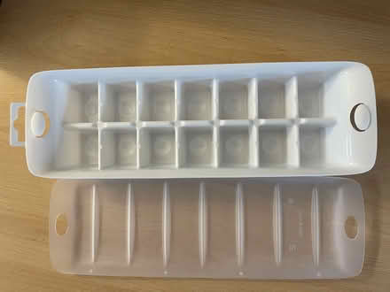 Photo of free Large Ice Cube Tray & Lid (Cambridge CB4) #2