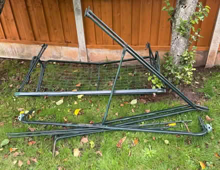 Photo of free Garden swing chair in need of repair (Bromborough CH62) #3