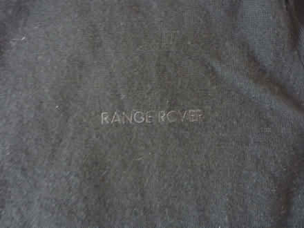 Photo of free Land Rover/Range Rover wool sweater (Rhydycroesau SY10) #2