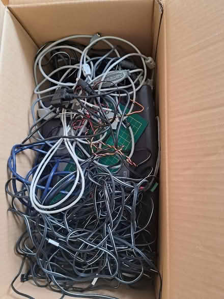 Photo of free Box of electrical items (Woodley RG5) #1