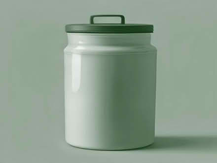 Photo of Brewing bucket and lid (Larkhall BA1) #1