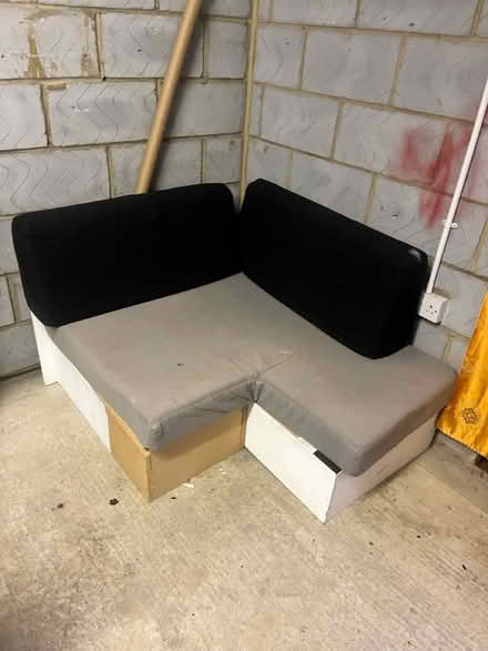Photo of free DIY corner seat (Norwood SE27) #1