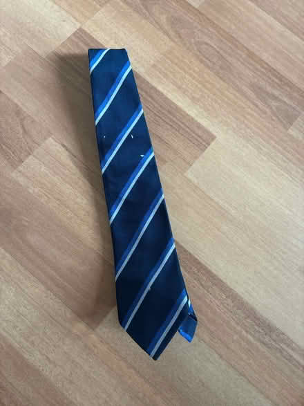 Photo of free Tie (Stretford M32) #1