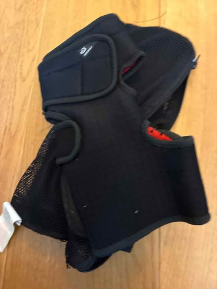 Photo of free Two pairs of knee braces (Florence park OX4) #2