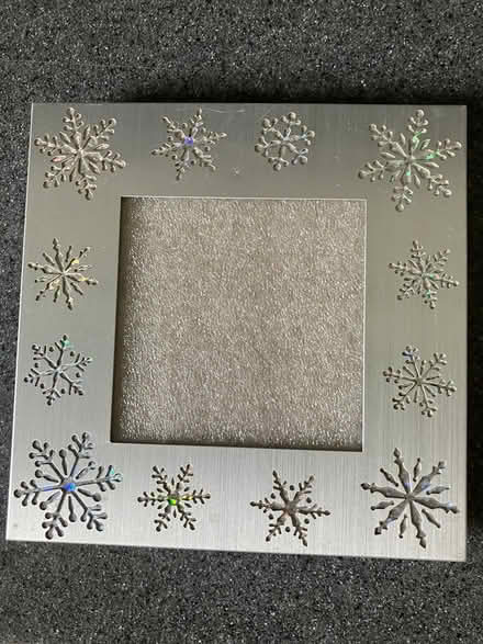 Photo of free Metal Frame (SE Massillon) #1
