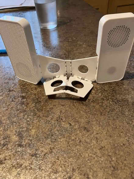 Photo of free Pop up speaker dock (Worcester WR4) #4