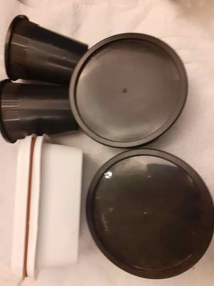 Photo of free Microwave safe containers (Birmingham City Centre B1) #1