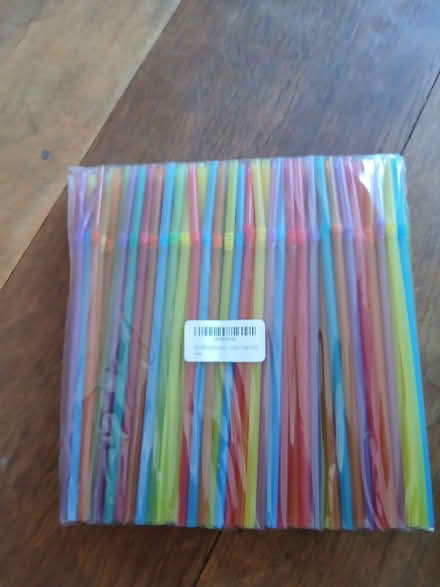 Photo of free Packets of straws (Clapham (SW4)) #2