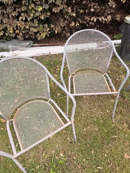 Photo of free Metal outdoor table and four chairs (Matlock DE4) #4
