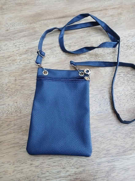 Photo of free Cross body phone bag (Bedford) #1