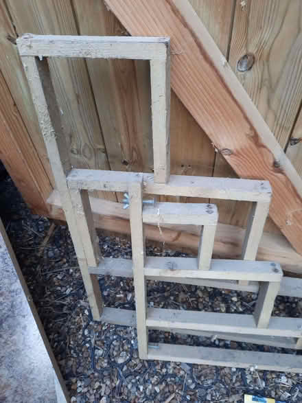 Photo of free 2 different size frame/stands (Hollingdean BN1) #4