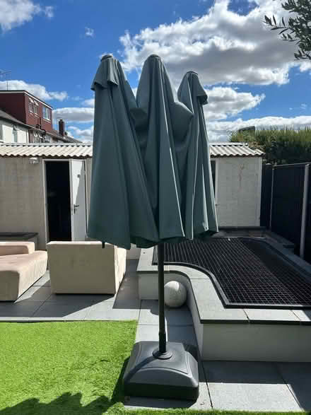 Photo of free Sun umbrella (Hutton CM13) #1