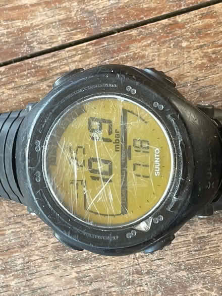 Photo of free Altimeter watch (Fairfield LA1) #1