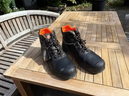 Photo of free Size 11 safety boots (Bewdley DY12) #1