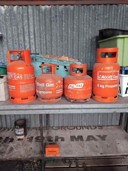 Photo of free gas bottles (Manafon SY16) #1