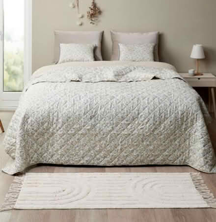 Photo of free Bedspread (Finglas/Ballymun) #2