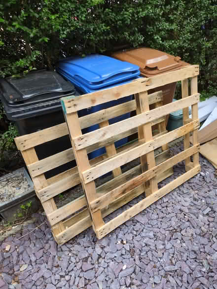 Photo of free Two wooden pallets (Heaton Mersey SK4) #1
